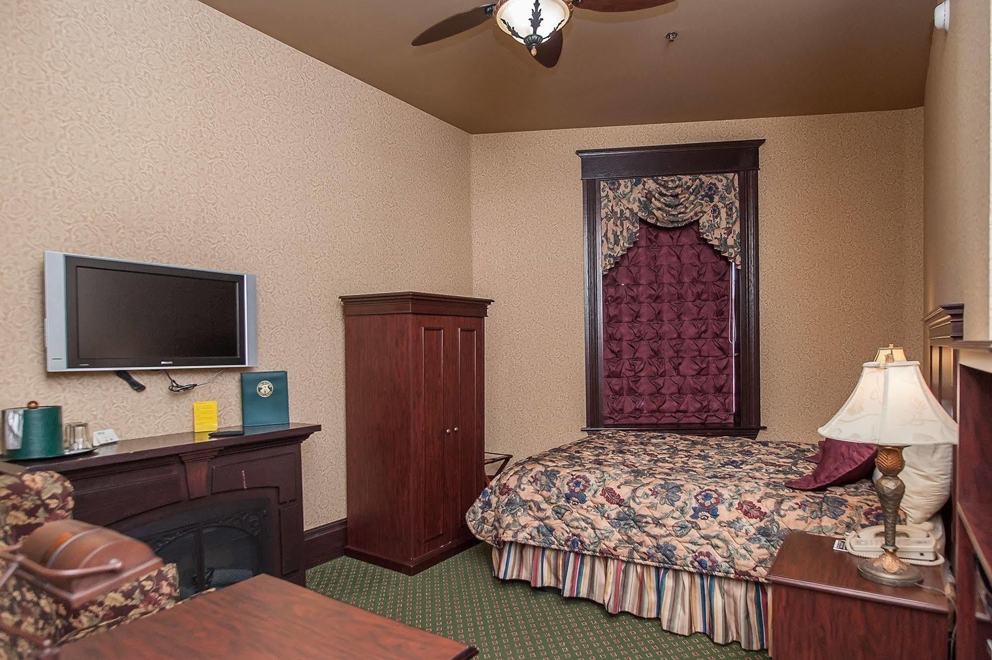 Hickok'S Hotel And Gaming Deadwood Bagian luar foto